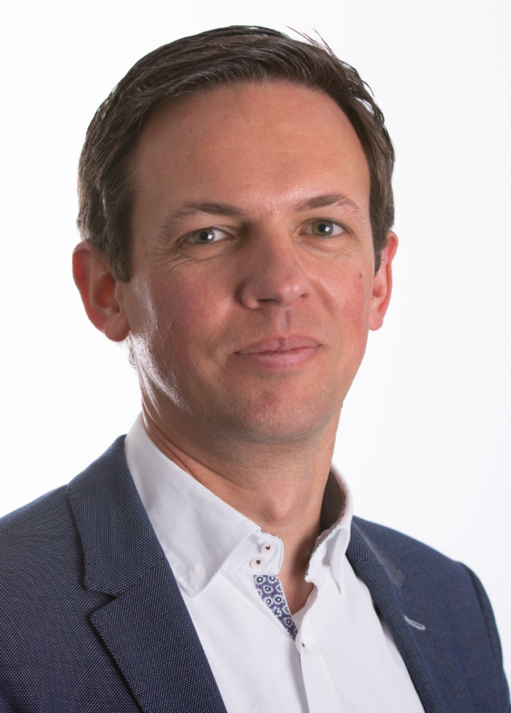 Professor Gavin Bunting